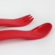 Cucchiaio e forchetta rosso in bioplastica biodegradabile